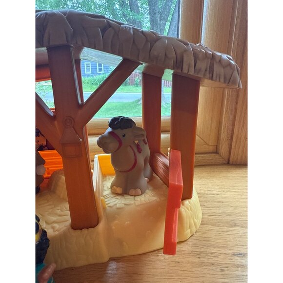 Fisher-Price Little People Nativity Set - Picture 6 of 7